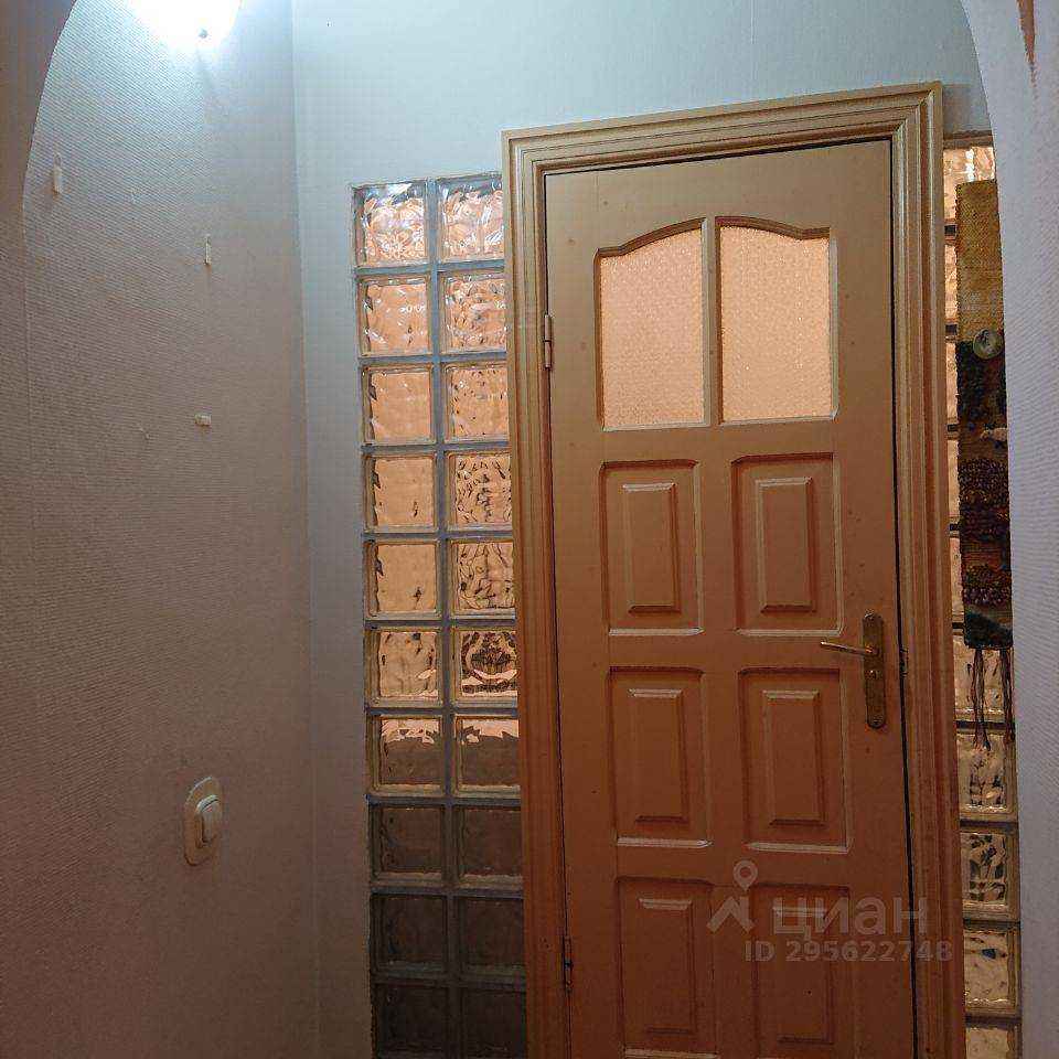 4-комнатная квартира, 98 м² — фотография 3