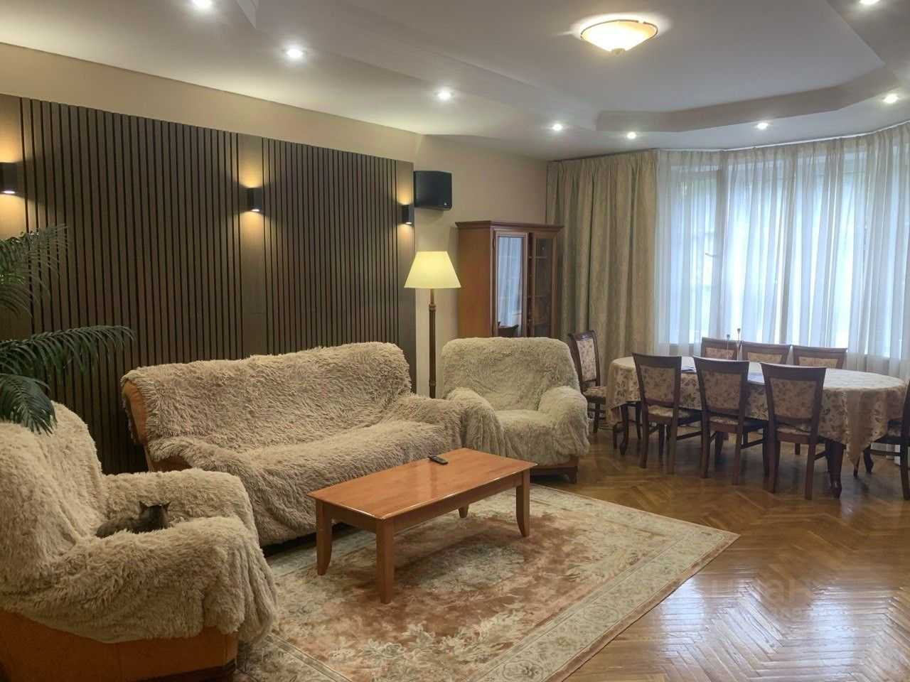 4-комнатная квартира, 150 м²
