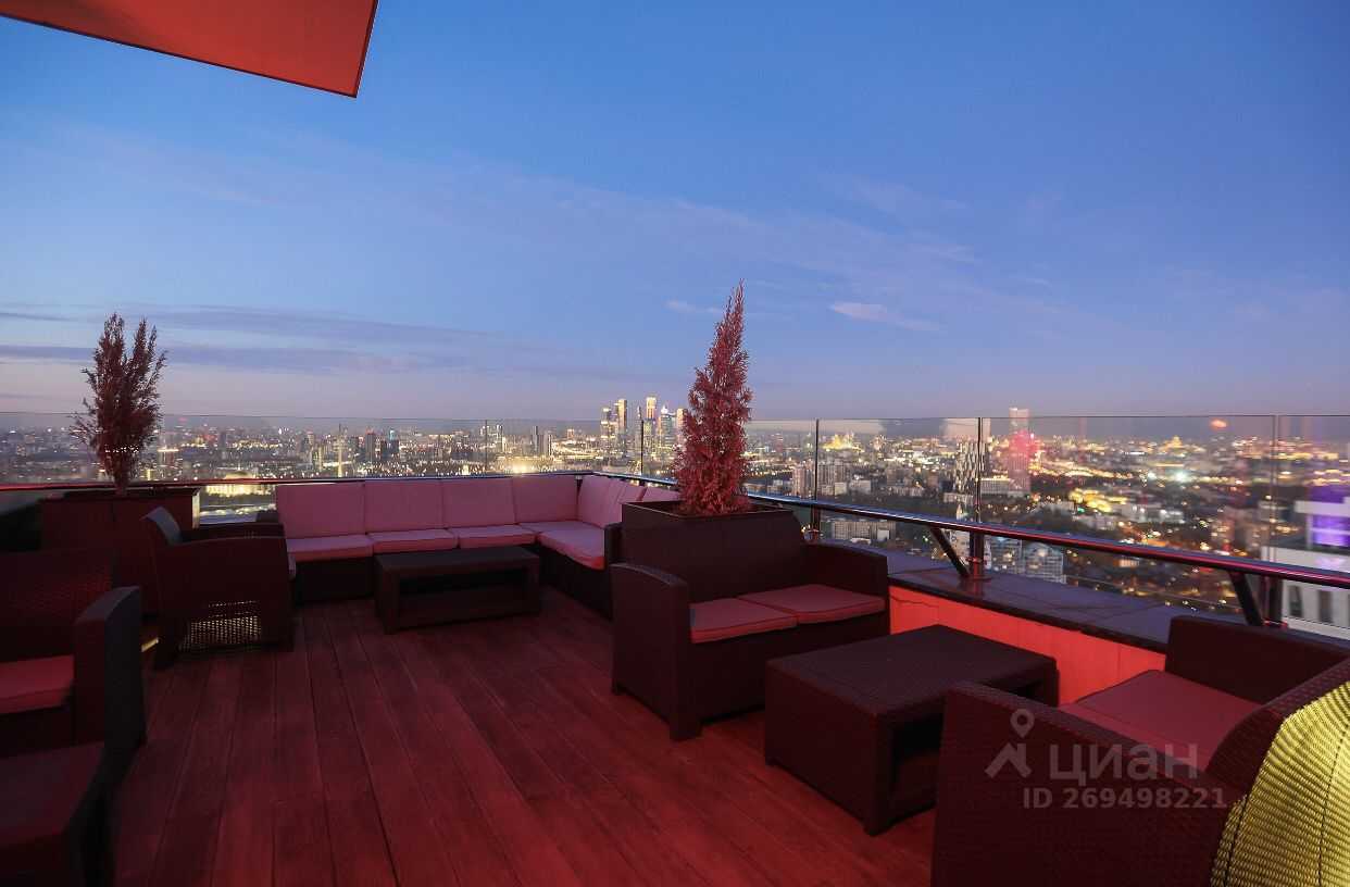 4-комнатная квартира, 300 м² — фотография 3