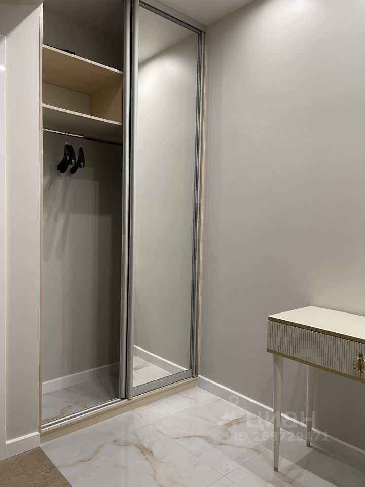2-комнатная квартира, 42 м² — фотография 3