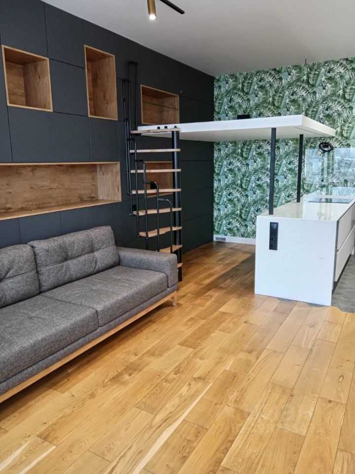 2-комнатная квартира, 72 м²