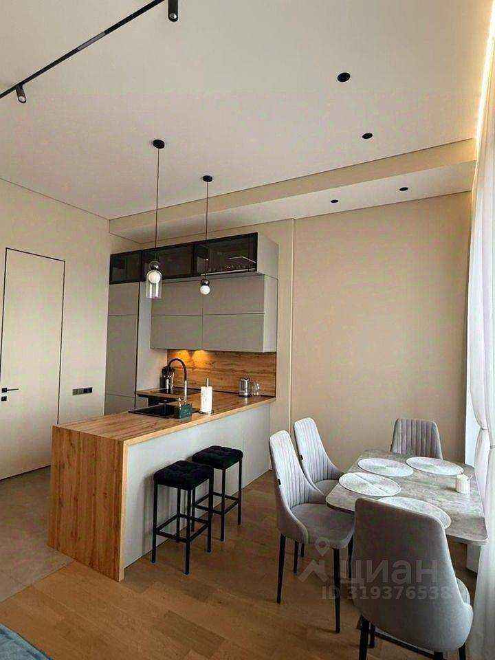 2-комнатная квартира, 64 м² — фотография 2