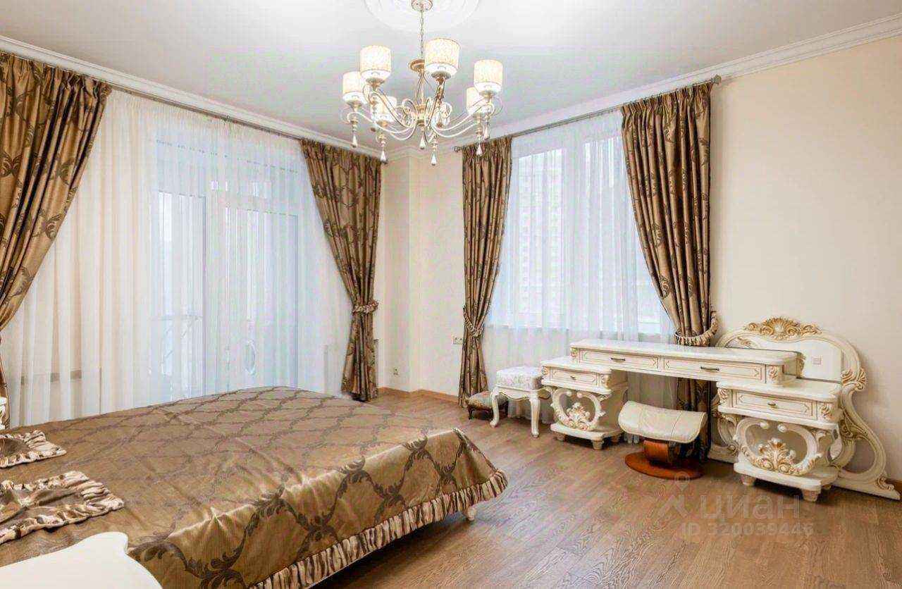 4-комнатная квартира, 120 м² — фотография 3