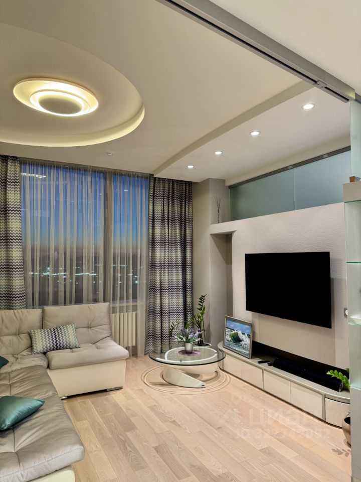 5-комнатная квартира, 180 м² — фотография 2