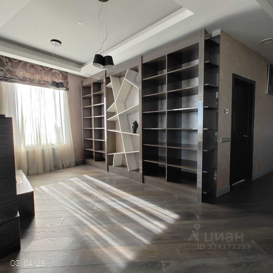 4-комнатная квартира, 210,8 м² — фотография 2
