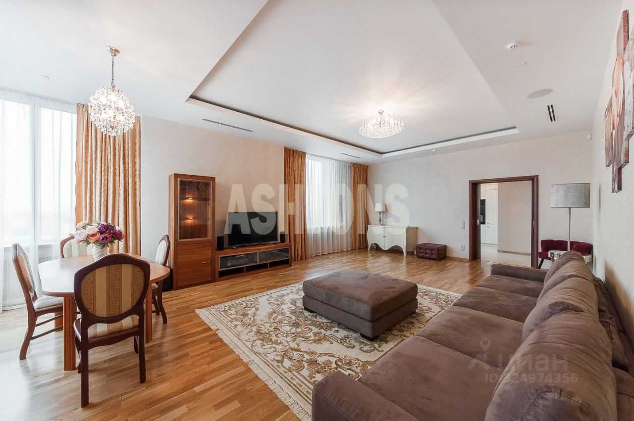 3-комнатная квартира, 160 м²