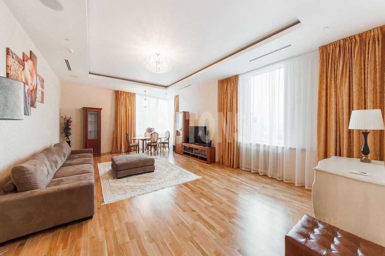 3-комнатная квартира, 160 м² — фотография 2