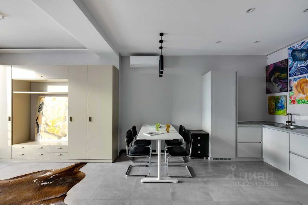 2-комнатная квартира, 72 м² — фотография 3