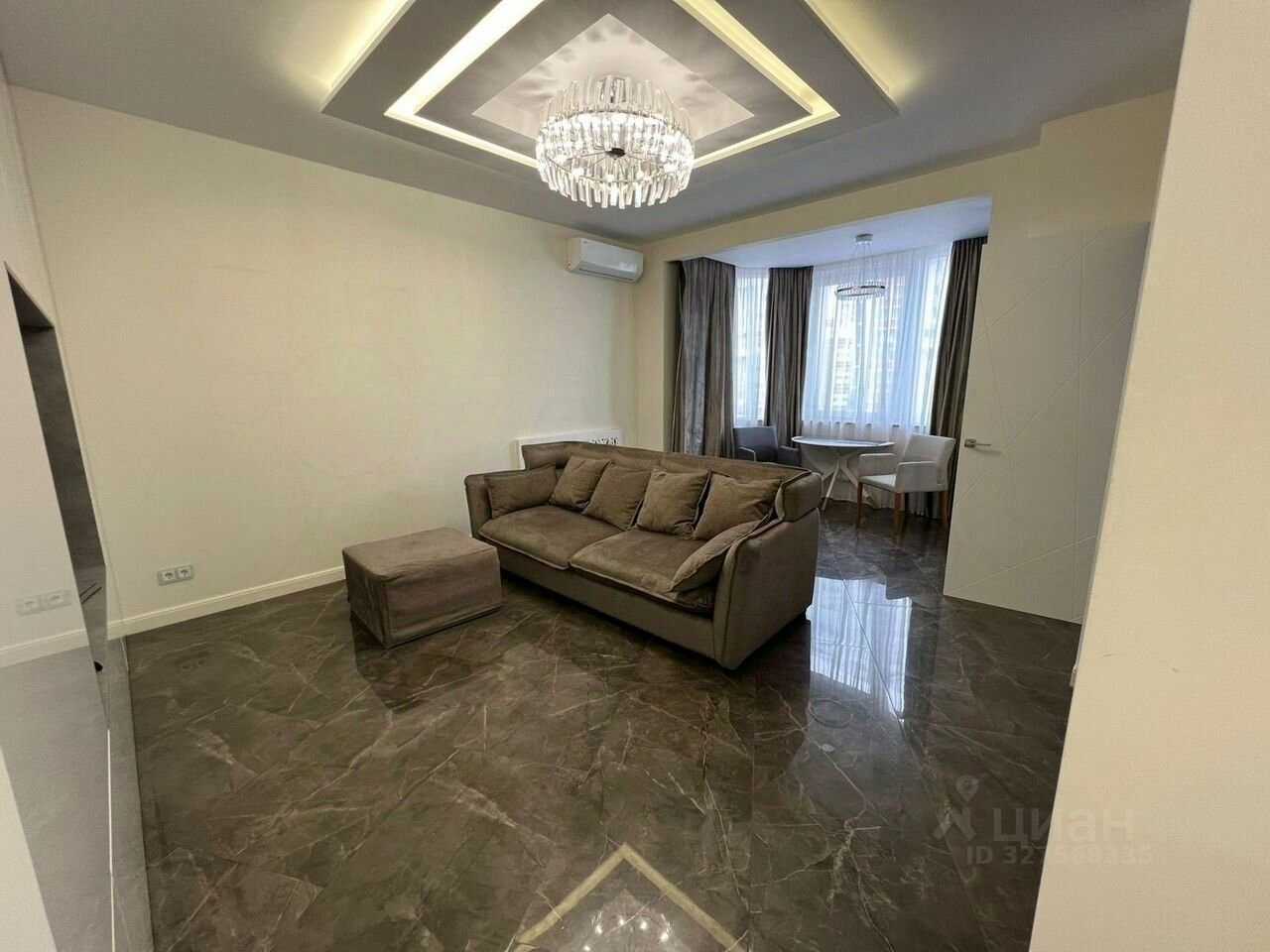 1-комнатная квартира, 55 м² — фотография 3