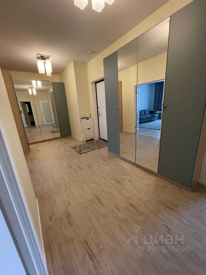 2-комнатная квартира, 83 м² — фотография 2