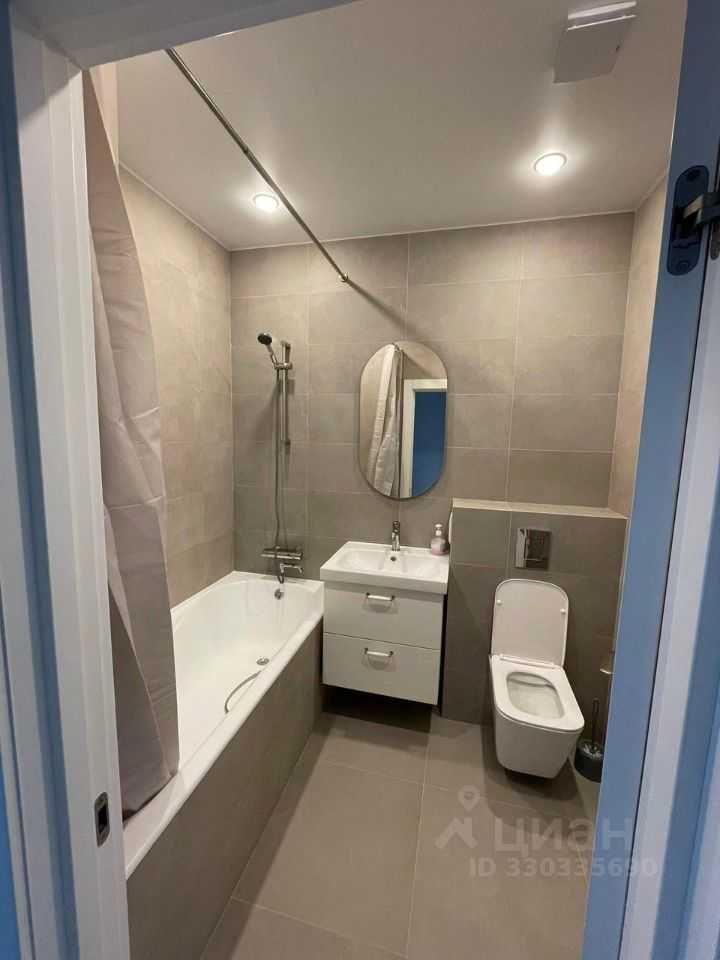 2-комнатная квартира, 83 м² — фотография 3