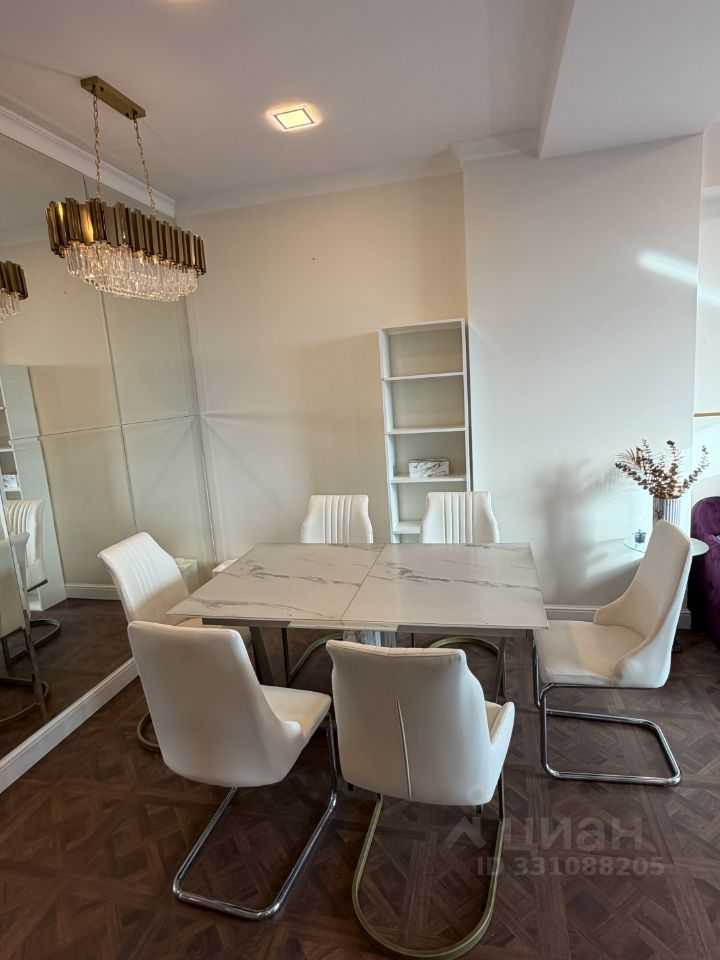 2-комнатная квартира, 70,5 м² — фотография 3