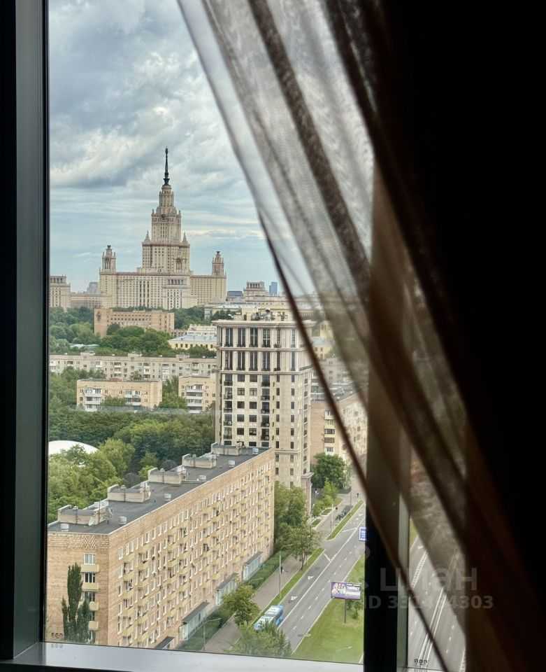1-комнатная квартира, 82 м²