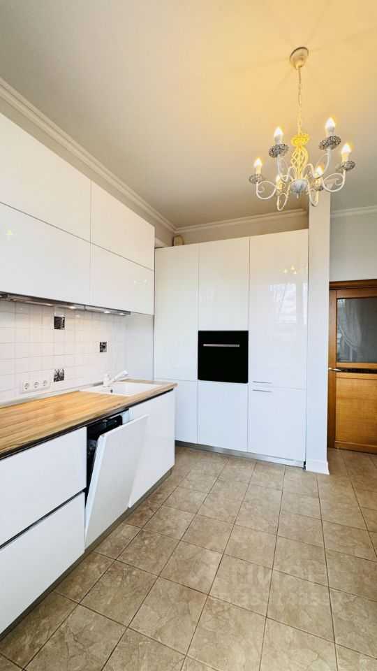 2-комнатная квартира, 82,3 м² — фотография 2