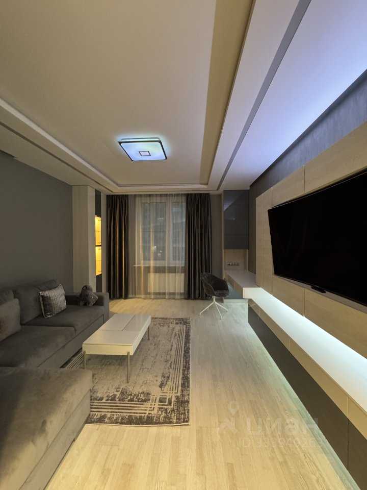 2-комнатная квартира, 78 м² — фотография 2