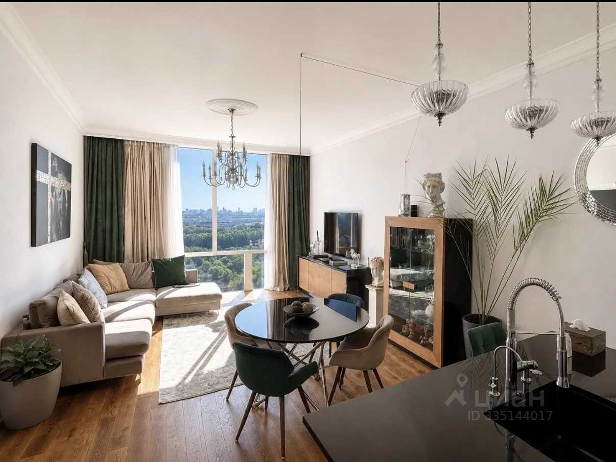 4-комнатная квартира, 140 м² — фотография 2