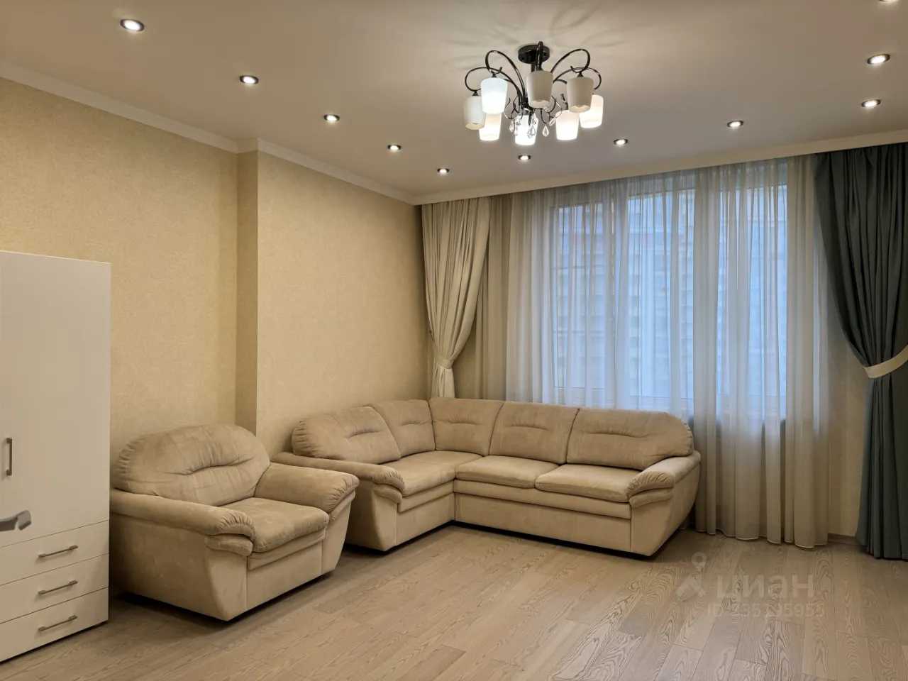 2-комнатная квартира, 73,5 м² — фотография 2