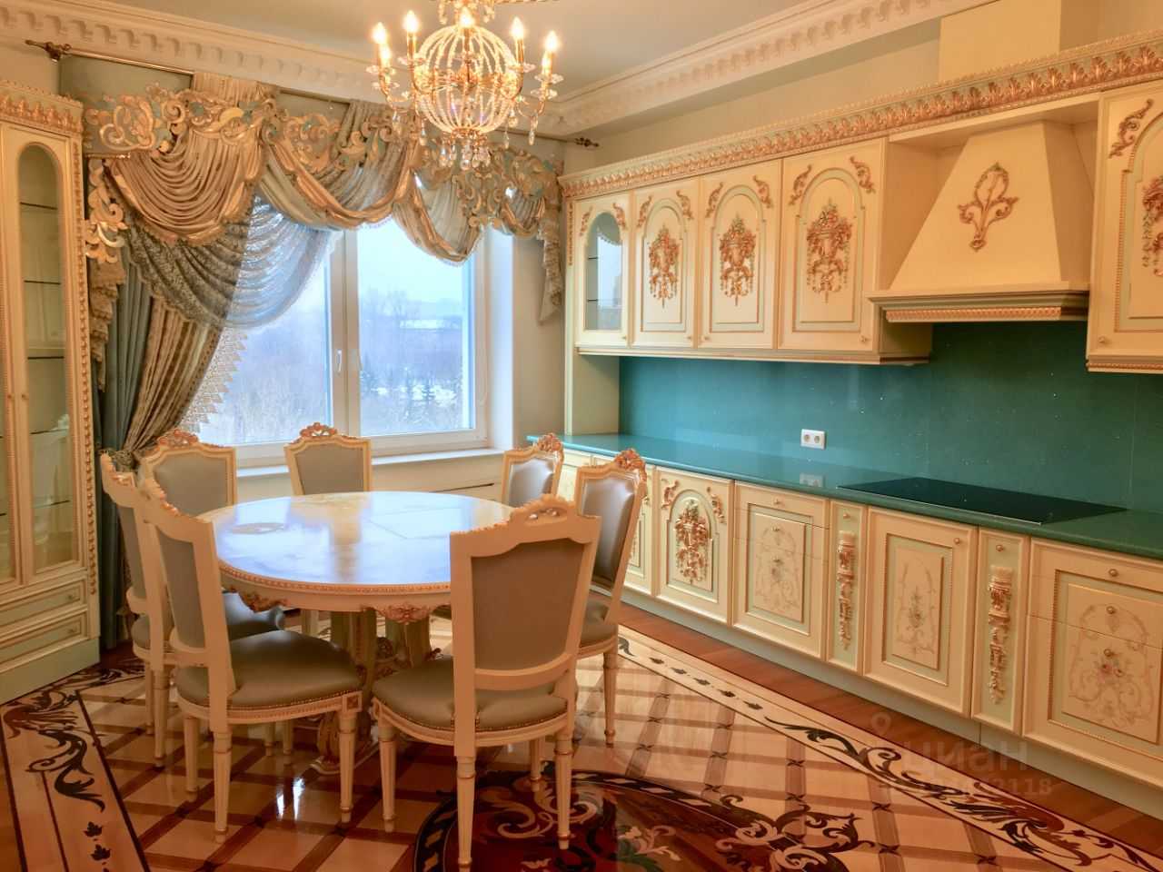 4-комнатная квартира, 225 м² — фотография 2