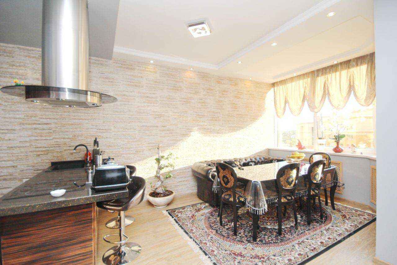4-комнатная квартира, 115 м² — фотография 3