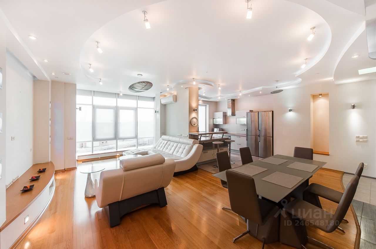 5-комнатная квартира, 190 м²