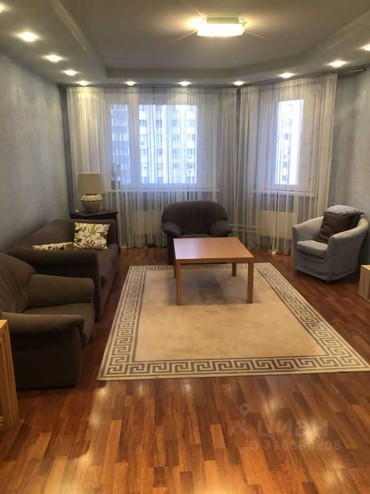 4-комнатная квартира, 107 м²