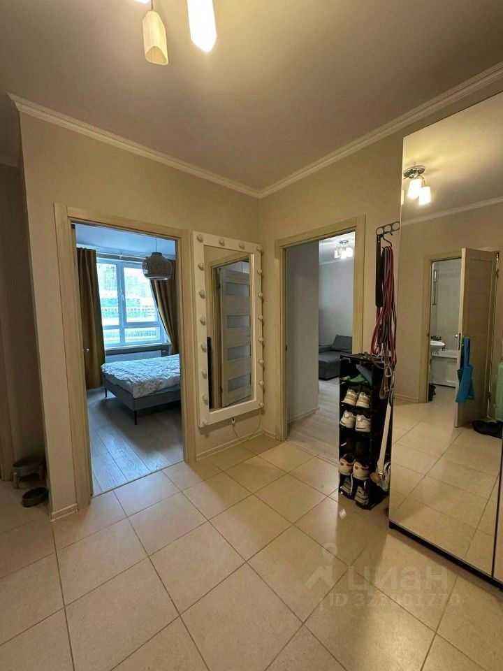 2-комнатная квартира, 55 м² — фотография 3