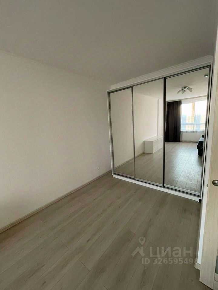 1-комнатная квартира, 43 м² — фотография 2
