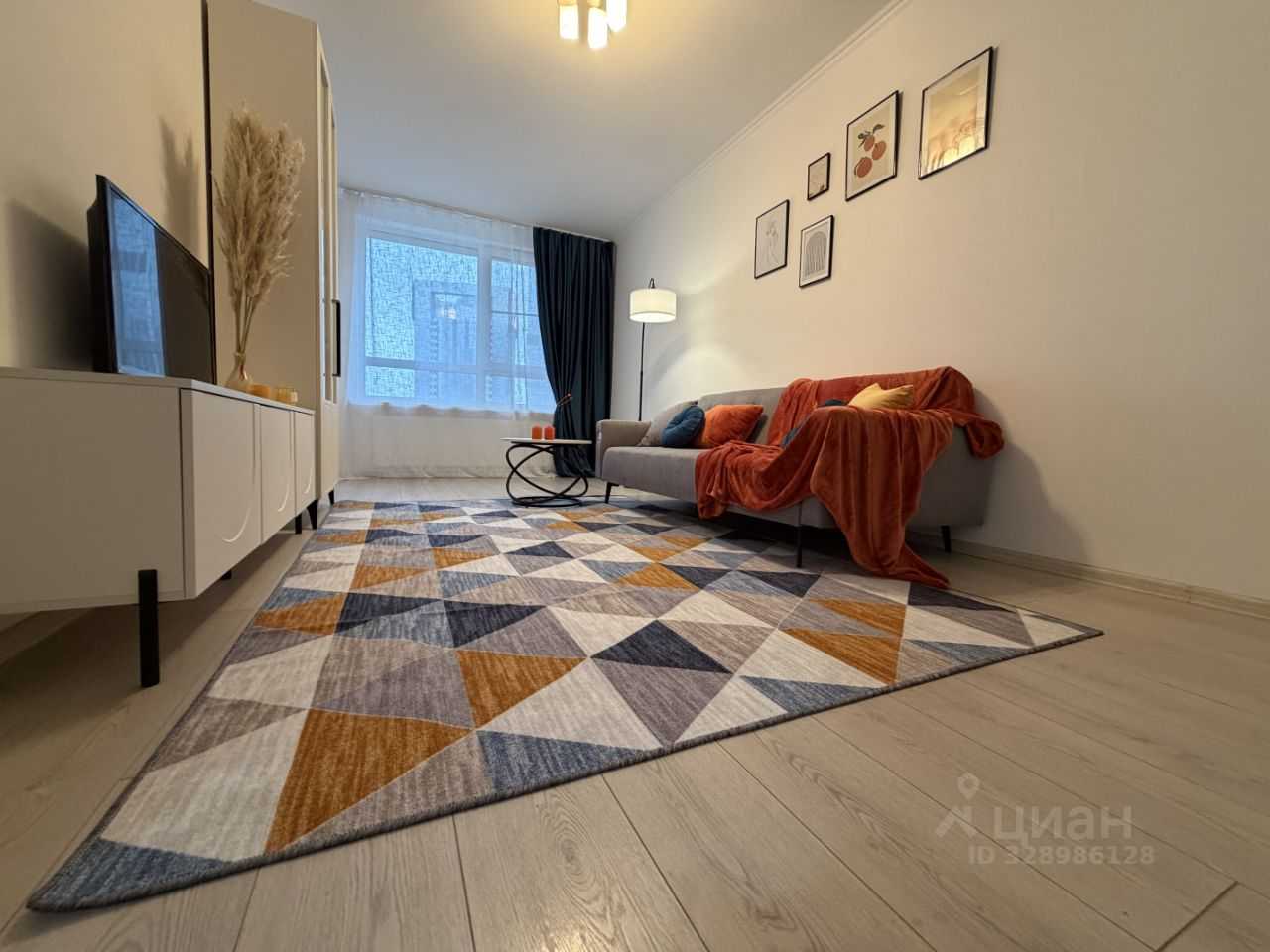 2-комнатная квартира, 60 м² — фотография 2