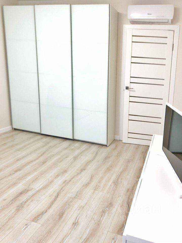 2-комнатная квартира, 54 м² — фотография 3