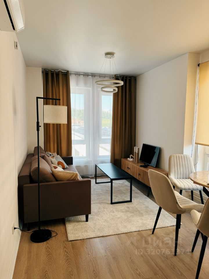 3-комнатная квартира, 76 м² — фотография 3