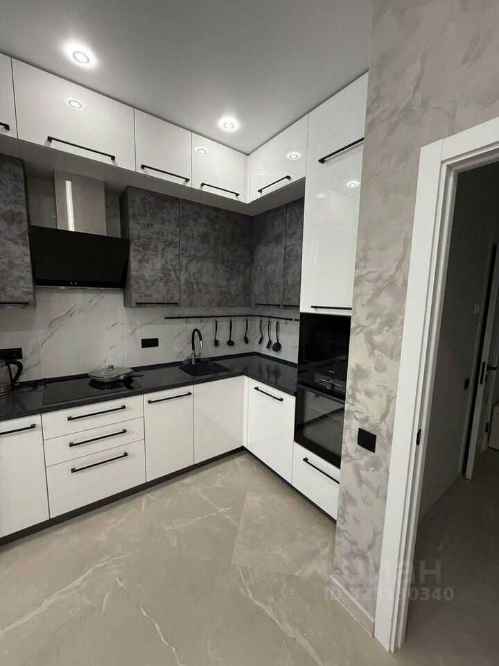1-комнатная квартира, 42 м² — фотография 2