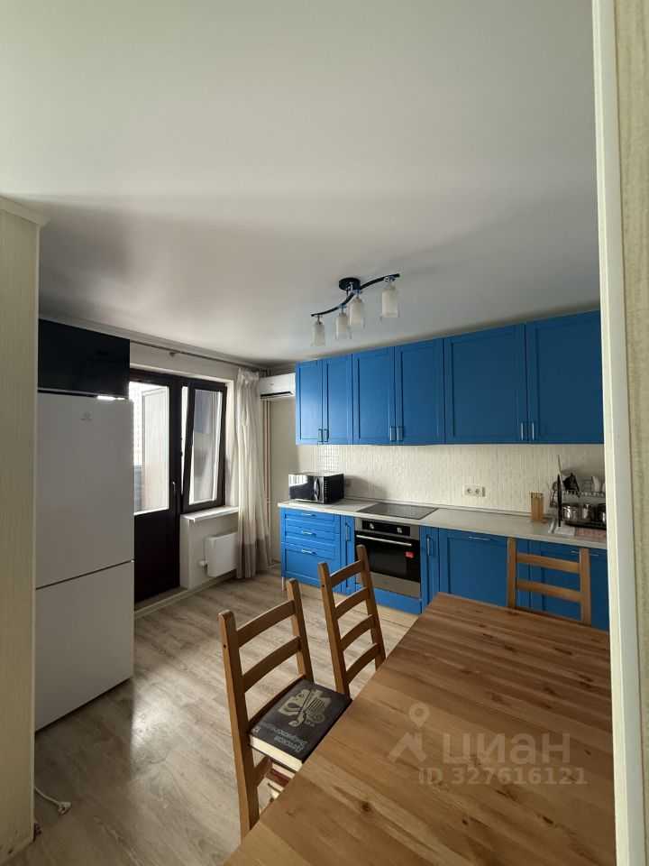 3-комнатная квартира, 70 м² — фотография 2