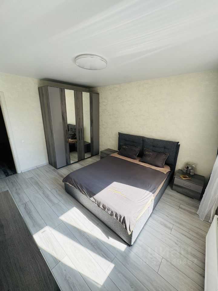 2-комнатная квартира, 62 м² — фотография 2
