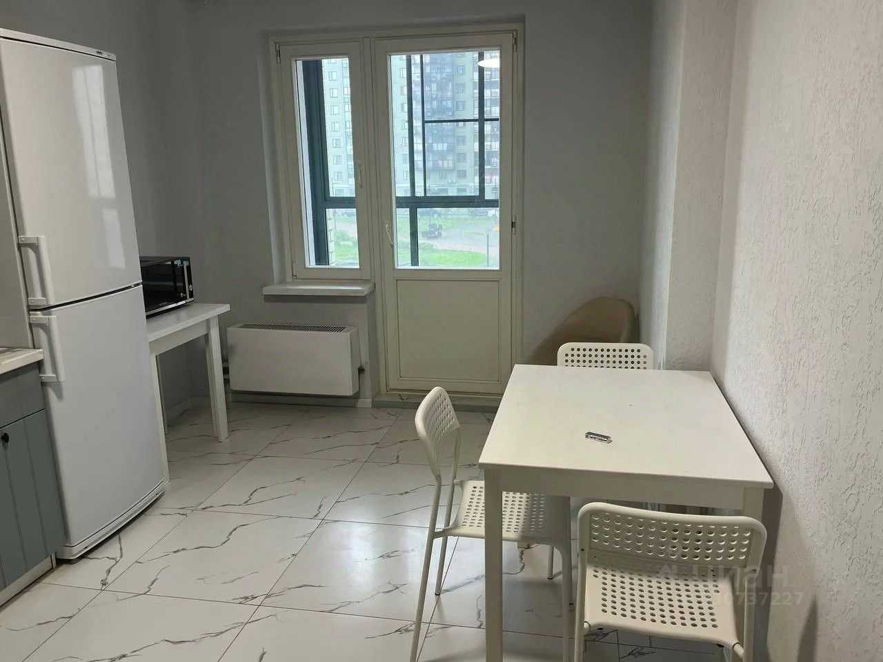 2-комнатная квартира, 55 м² — фотография 2