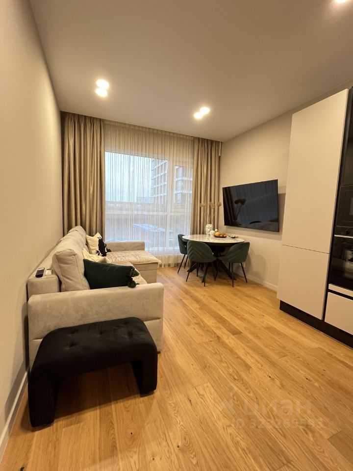 2-комнатная квартира, 48,2 м² — фотография 2