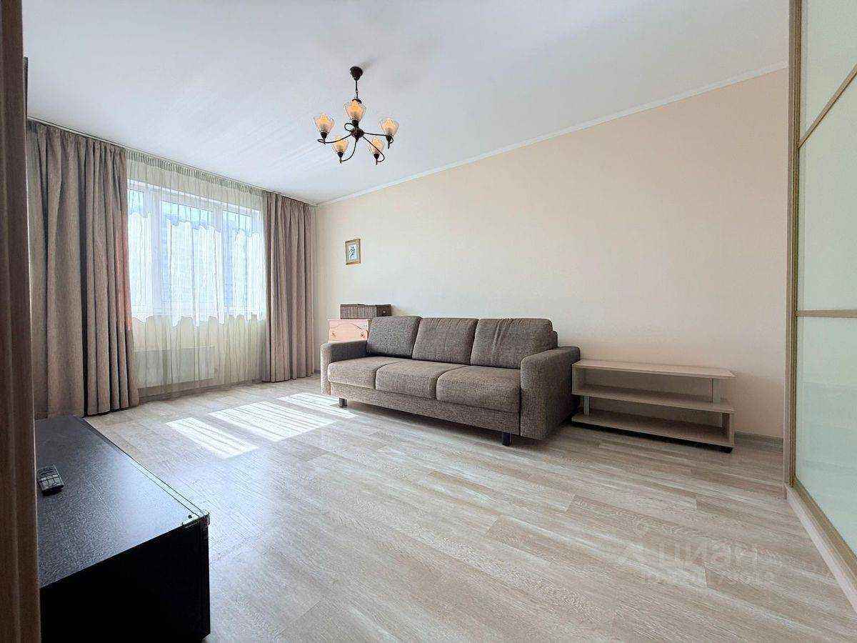 1-комнатная квартира, 38 м²