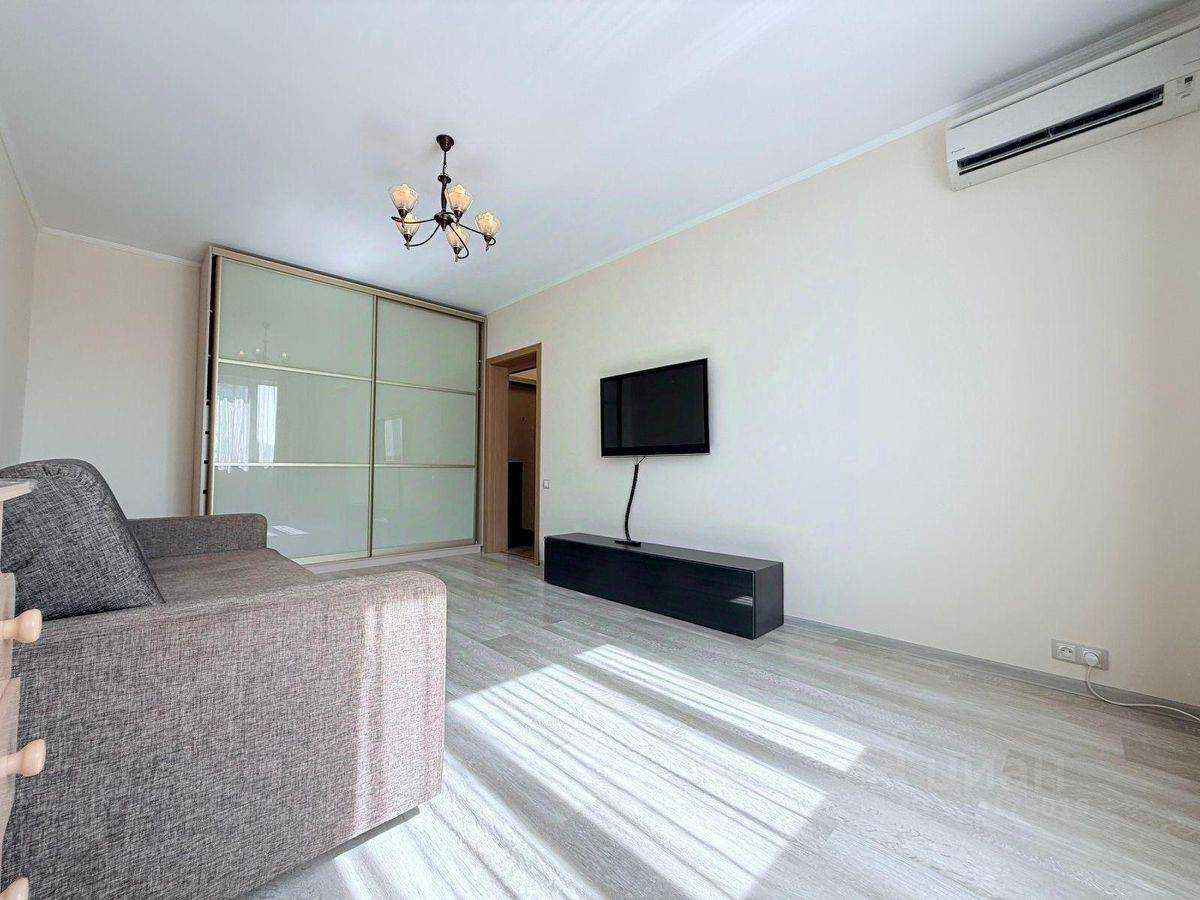 1-комнатная квартира, 38 м² — фотография 3