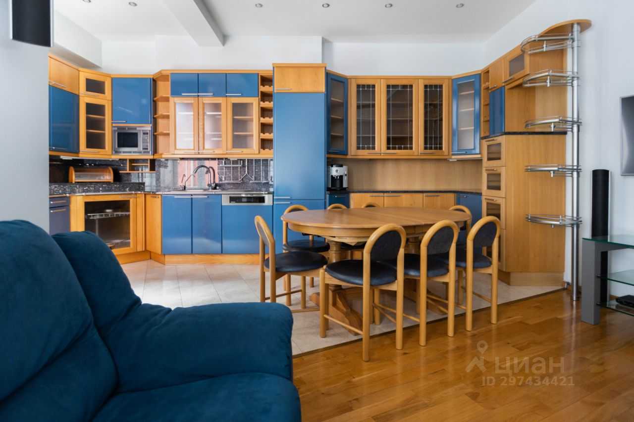 4-комнатная квартира, 112 м² — фотография 3