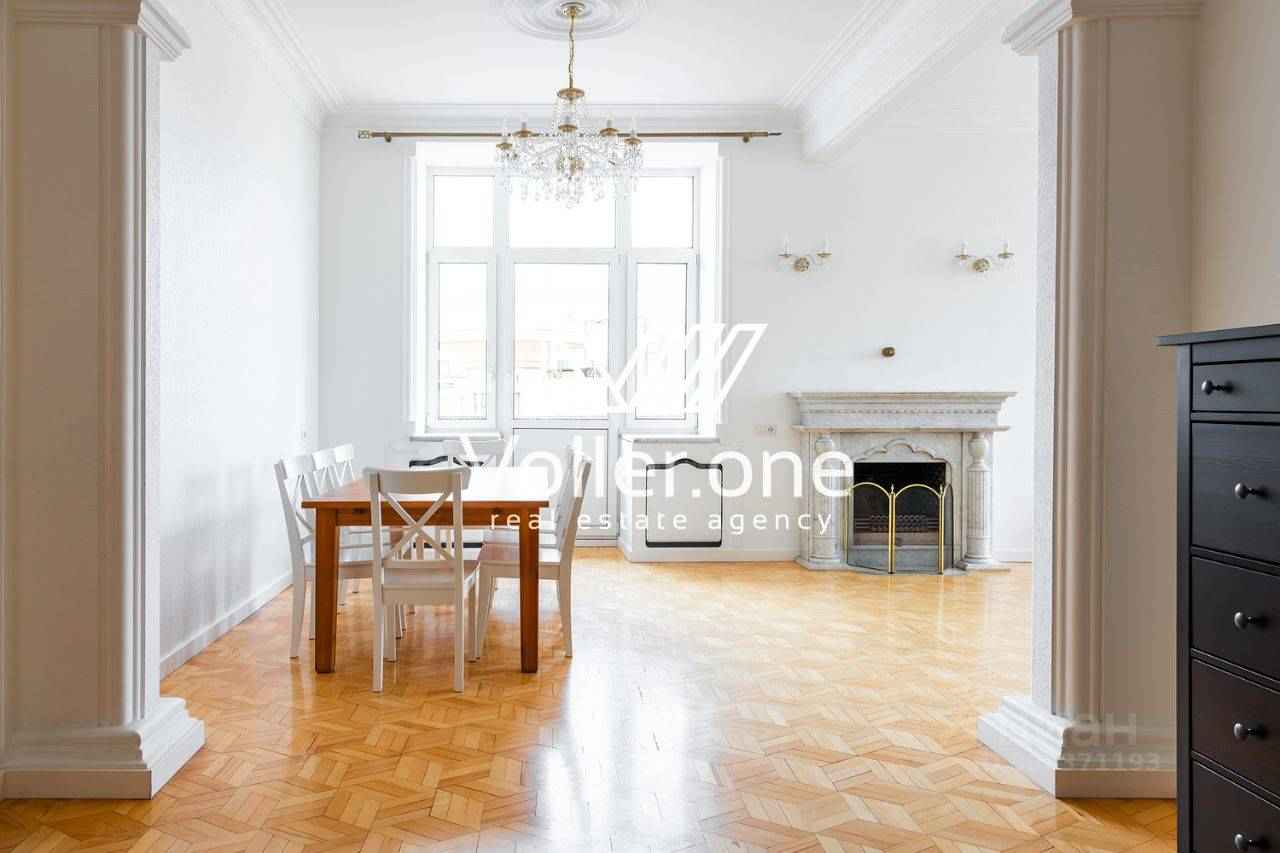 4-комнатная квартира, 151 м²