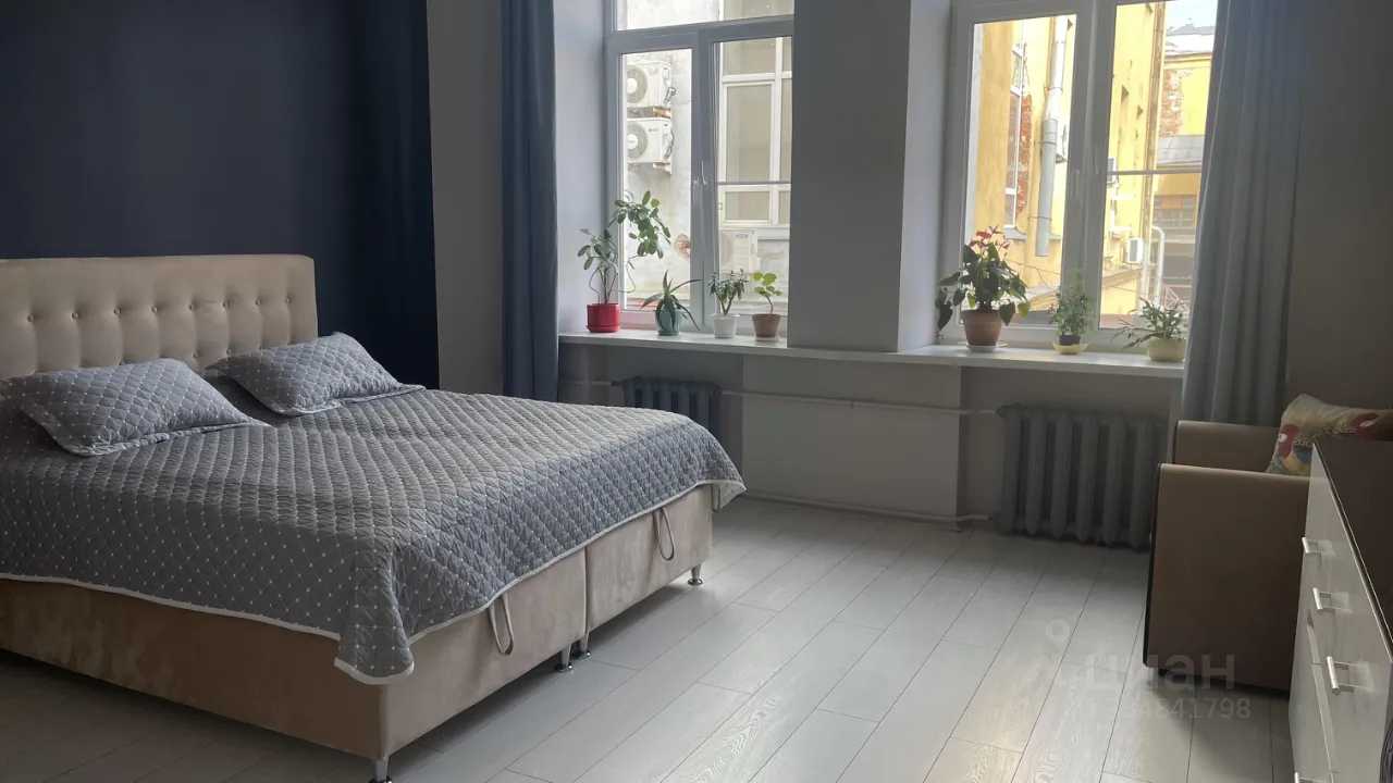 2-комнатная квартира, 82 м² — фотография 2