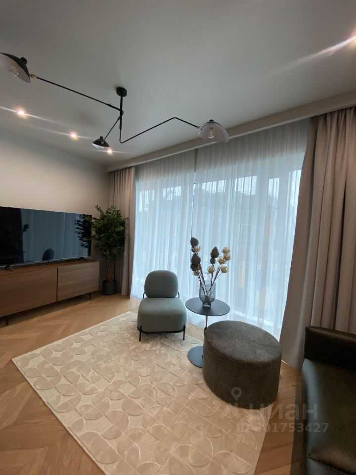 2-комнатная квартира, 58 м² — фотография 2