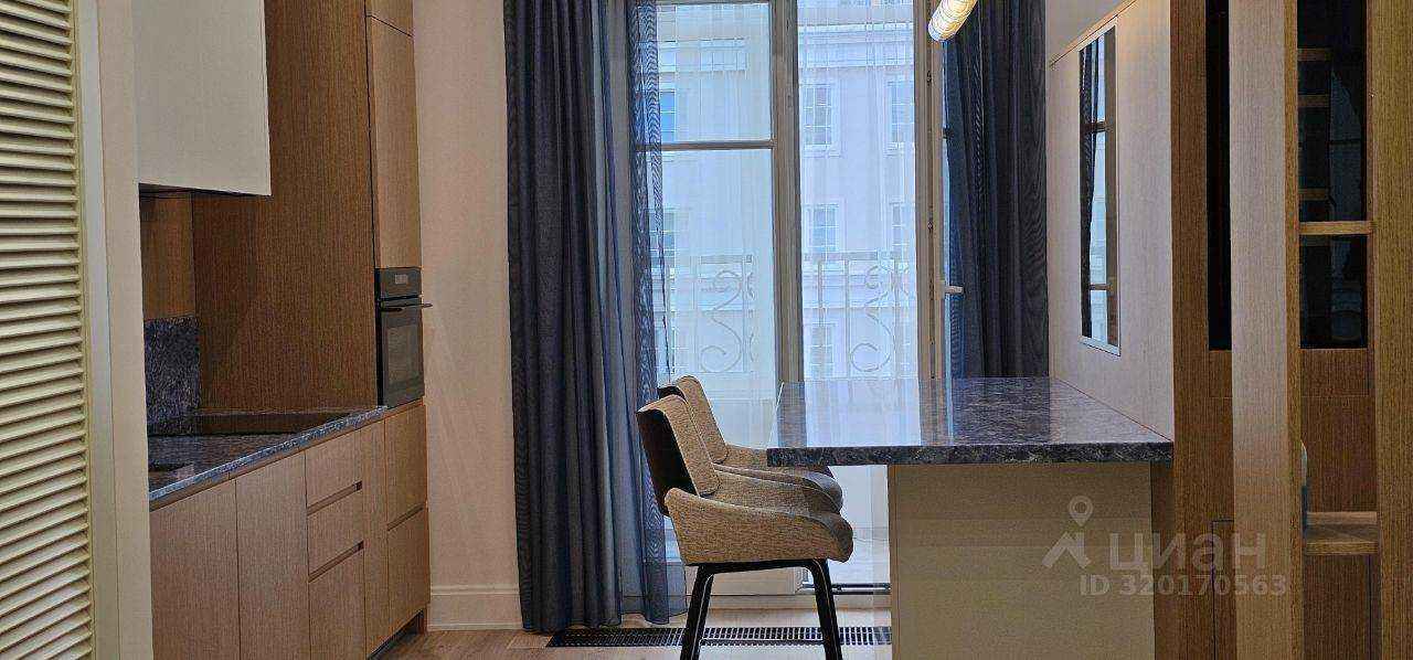 2-комнатная квартира, 72,2 м² — фотография 2