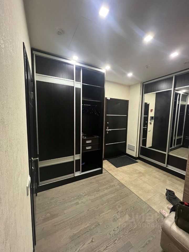 1-комнатная квартира, 52 м² — фотография 2