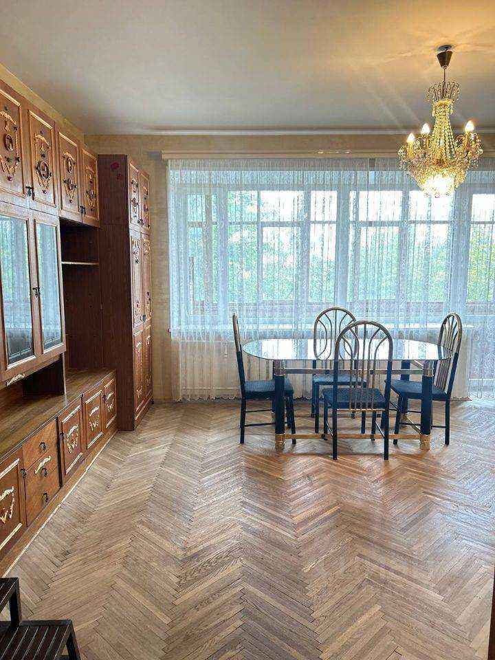 2-комнатная квартира, 67,8 м² — фотография 2
