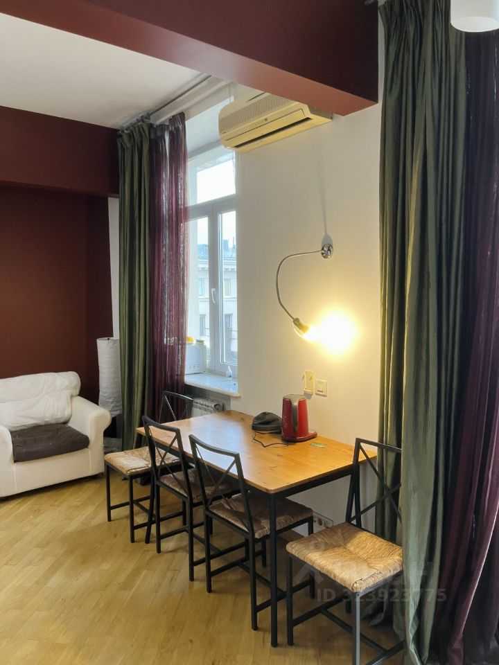 2-комнатная квартира, 55 м² — фотография 3