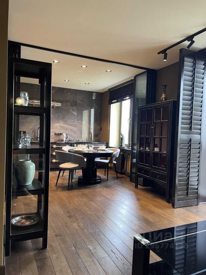 2-комнатная квартира, 56 м² — фотография 3