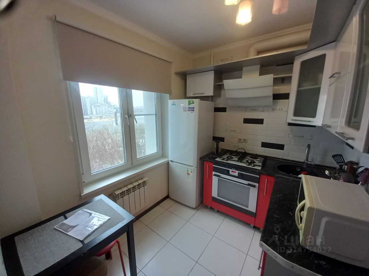 3-комнатная квартира, 60 м² — фотография 2