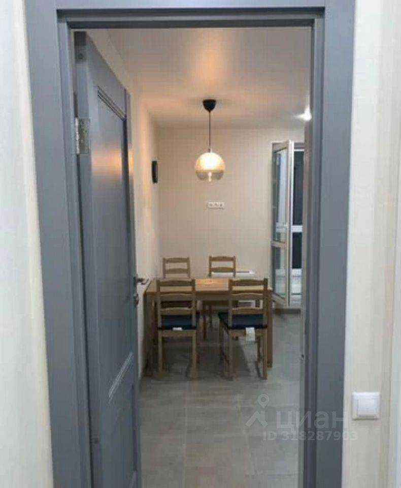 1-комнатная квартира, 47 м² — фотография 2