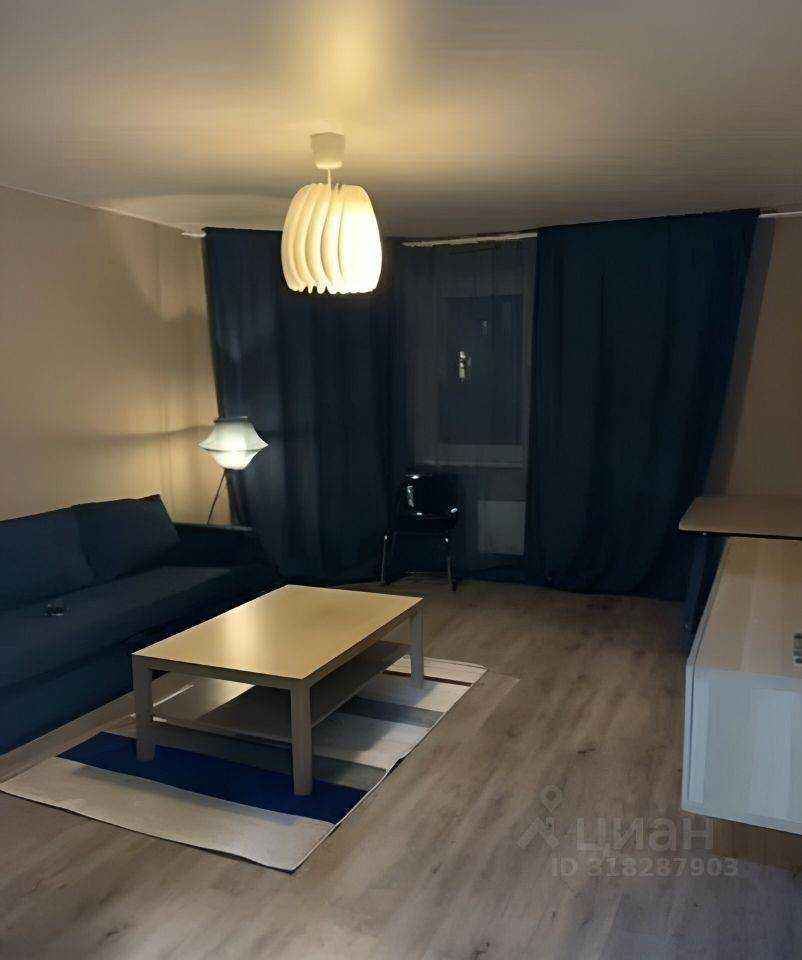 1-комнатная квартира, 47 м² — фотография 3