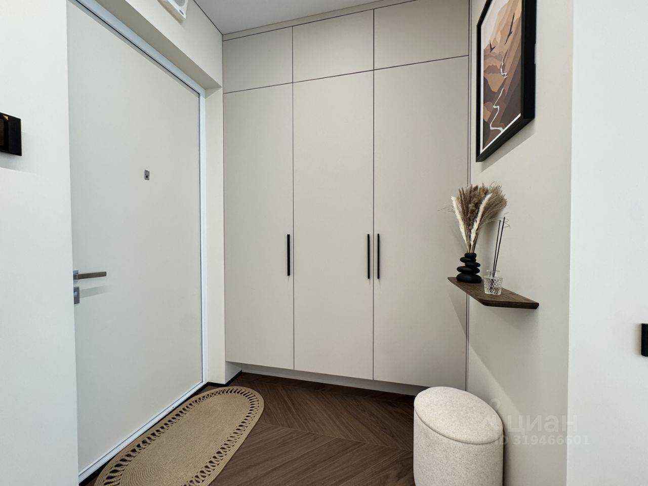 2-комнатная квартира, 56 м² — фотография 2